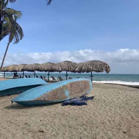 Tayrona Juancho'S House Hostel & Coworking Los Naranjos Esterno foto