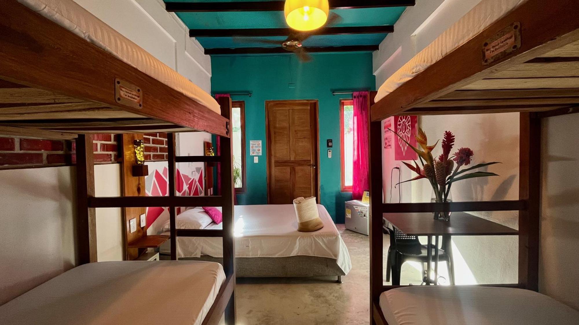 Tayrona Juancho'S House Hostel & Coworking Los Naranjos Esterno foto
