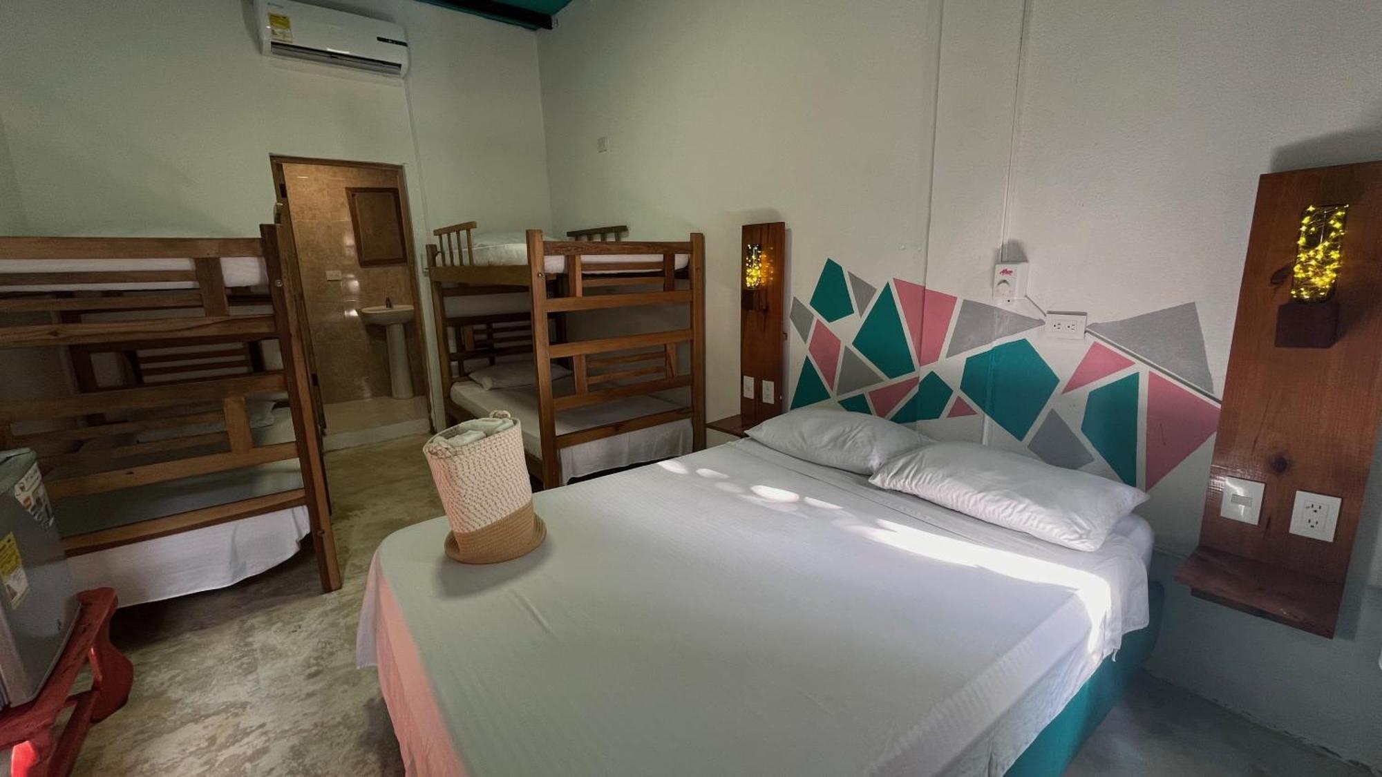 Tayrona Juancho'S House Hostel & Coworking Los Naranjos Esterno foto